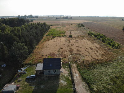 Cisza bezpieczeństwo i łatwy dostęp do miasta - Garbów  -
Łódzkie Zdjęcie nr 7