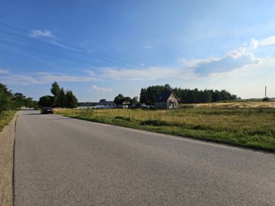 Cisza bezpieczeństwo i łatwy dostęp do miasta - Garbów  -
Łódzkie Zdjęcie nr 7