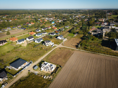 Może i nie ma małpki z maskotką ale działka fajna - Rąbień  -
Łódzkie Zdjęcie nr 11