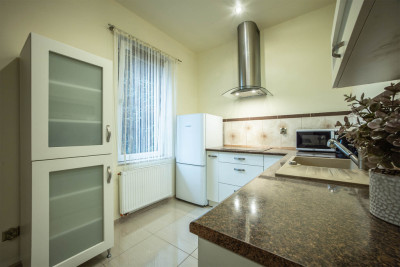 ZłotnoBałuty 529m2 z potencjałem i mediami - Łódź-Bałuty  -
Łódzkie Zdjęcie nr 13