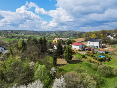 Działka ze starym domem - rozbuduj lub wyremontuj - Sygneczów  -
Małopolskie Zdjęcie nr 8