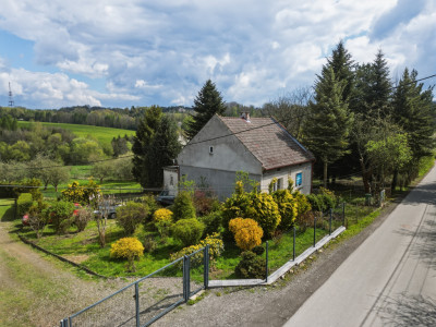 Działka ze starym domem - rozbuduj lub wyremontuj - Sygneczów  -
Małopolskie Zdjęcie nr 9