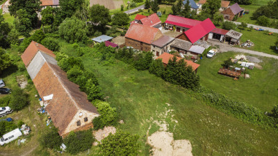 Działa z budynkiem gospodarczym Bożnów - Bożnów  -
Lubuskie Zdjęcie nr 5