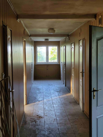 Grunt zabudowany blokiem po hotelu robotniczym na usługi medyczne, mieszkania. -
lubelskie Zdjęcie nr 5