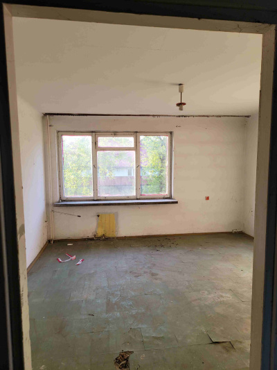 działka inwestycyjna z budynkiem na lokale mieszkalne- blok po hotelu robotniczym -
Lubelskie Zdjęcie nr 14